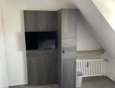 Single Room with Bathroom