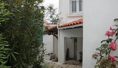 Holiday Home (4 Adults)