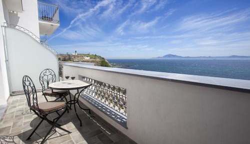 Superior Apartment with Sea View