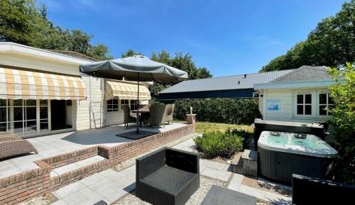 Three-Bedroom Holiday Home 