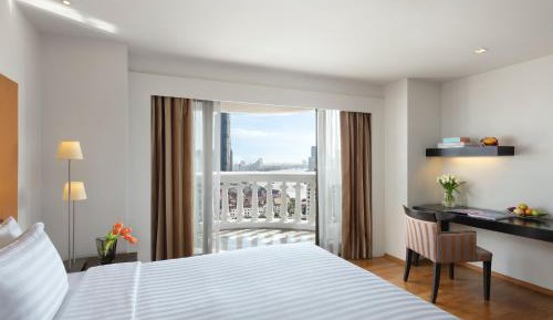 lebua Suite River View