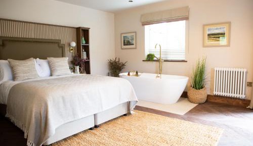 Suite with Garden View