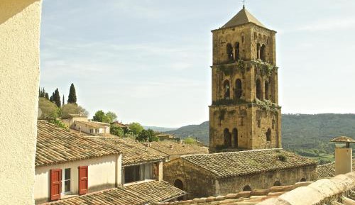 Romantic Studio (2 Adults) - Third Floor