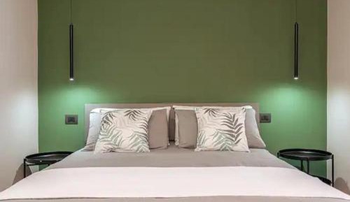 Apartment with Shower