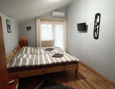 Standard Twin Room with Garden View