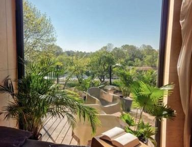 Villa with Garden View