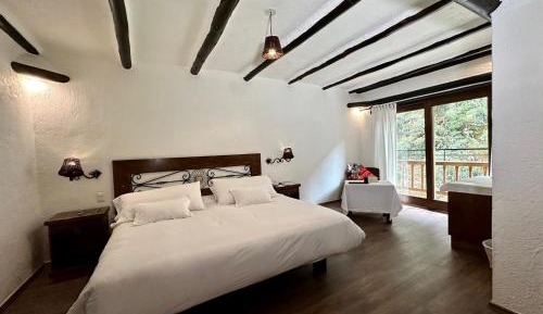 Deluxe Double Room with River View
