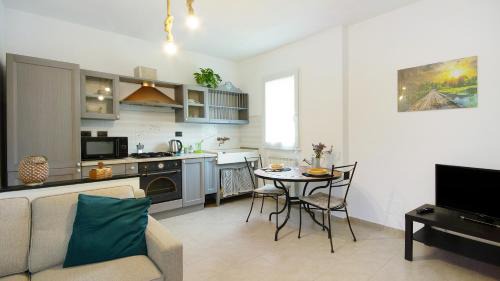 Superior One-Bedroom Apartment