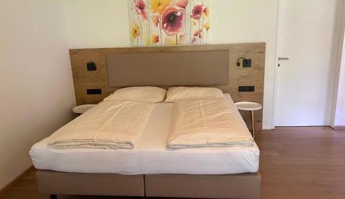 Studio Apartment - Top 3
