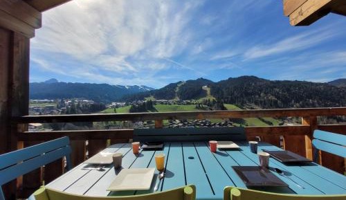 Chalet (6 Adults)