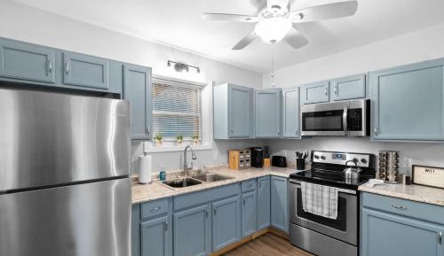 One-Bedroom Holiday Home