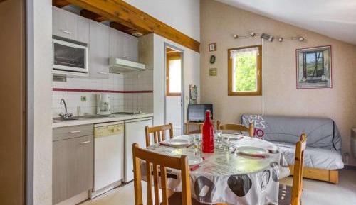 Apartment (6 Adults)