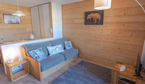 Apartment (4 Adults)