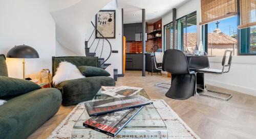 Penthouse Apartment