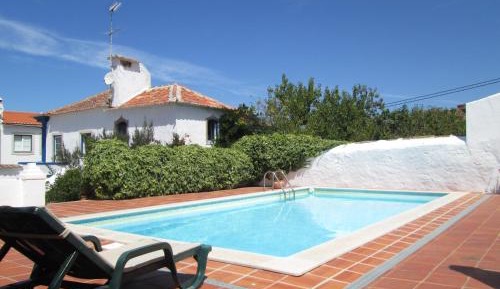 Four-Bedroom House with Private Pool