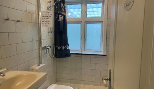 Double Room with Shared Bathroom