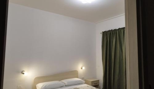 Standard Double Suite