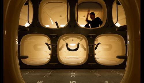 Capsule Room for Female Guests - Non-Smoking
