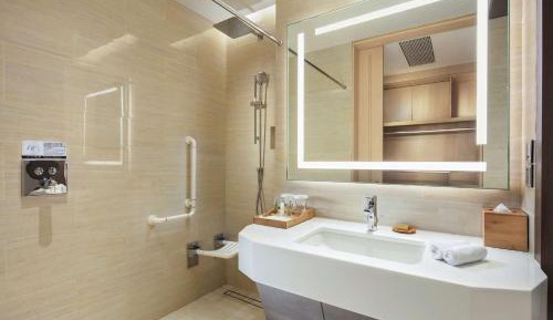 King Room - Mobility Accessible 