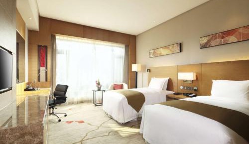 Deluxe Twin Room with Balcony