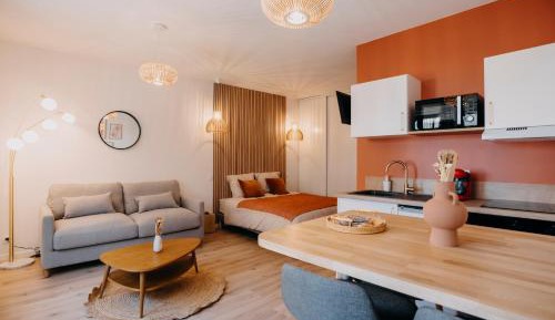 Studio Apartment