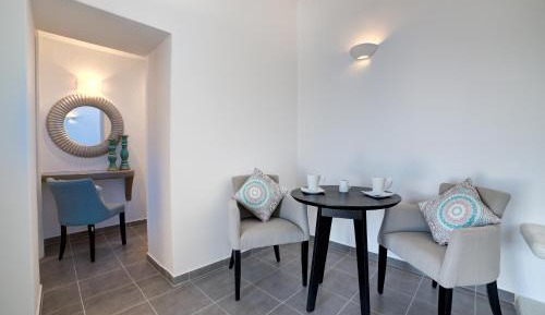 Superior Suite Volcano and Caldera View