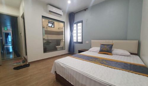 Twin Room with View