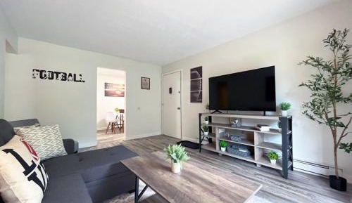 Apartment with Balcony