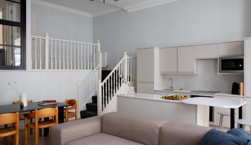 Deluxe Apartment