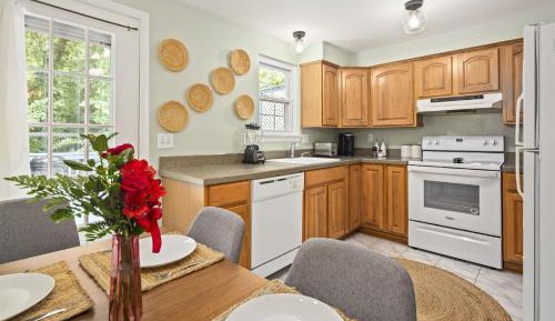 Three-Bedroom Townhouse