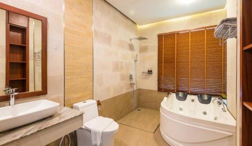 Deluxe Ocean View with Jacuzzi