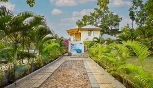 Four-Bedroom Holiday Home
