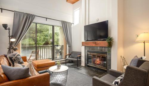 Three-Bedroom Townhouse