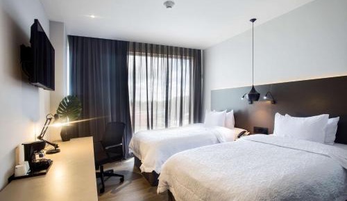 Twin Room - Non-Smoking