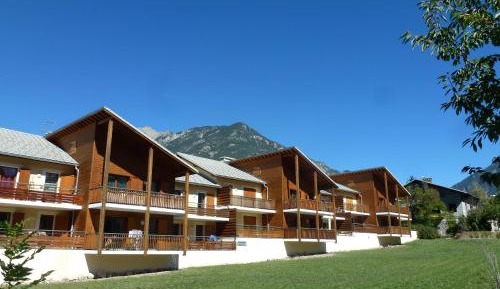 Three-Bedroom Superior Apartment