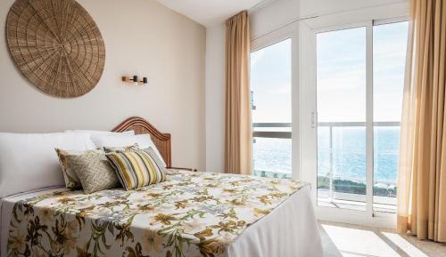 Triple Room with Sea View