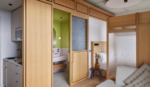 One Bedroom Open Plan Suite
