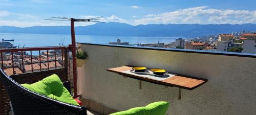 Apartment with Balcony