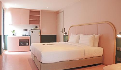 Deluxe Double or Twin Room with Bath Tub