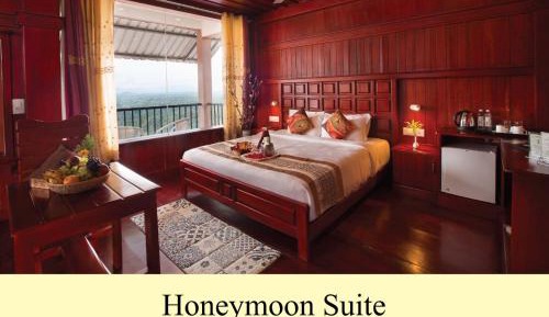 Honeymoon Penthouse   (Without Elevators , only metal types of  staircase ) 