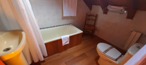 Triple Room with City View