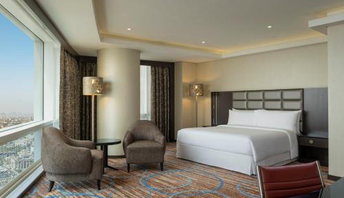Superior Queen Room with View
