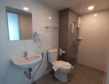 Standard Twin Room with Mountain View