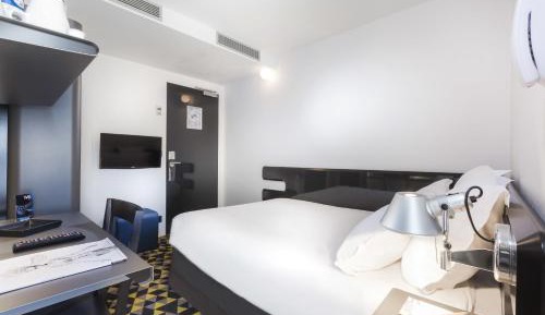 Cozy Double Room
