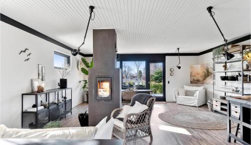 Three-Bedroom Vacation Home 