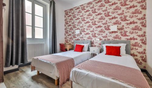 Twin Room
