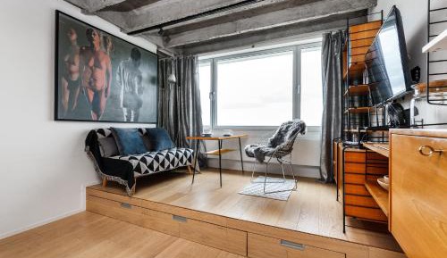 Studio Apartment