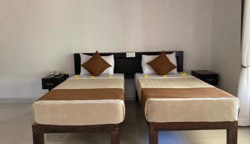 Twin Room with Balcony
