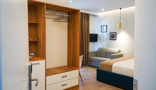 Basic Triple Room