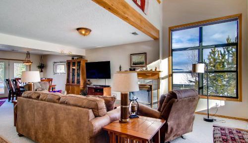 Four-Bedroom Vacation Home